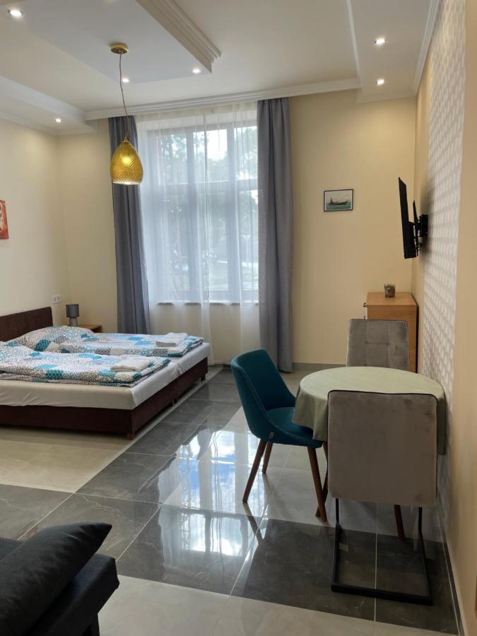 Kovacs Apartmanhaz Kiskunhalas Room photo