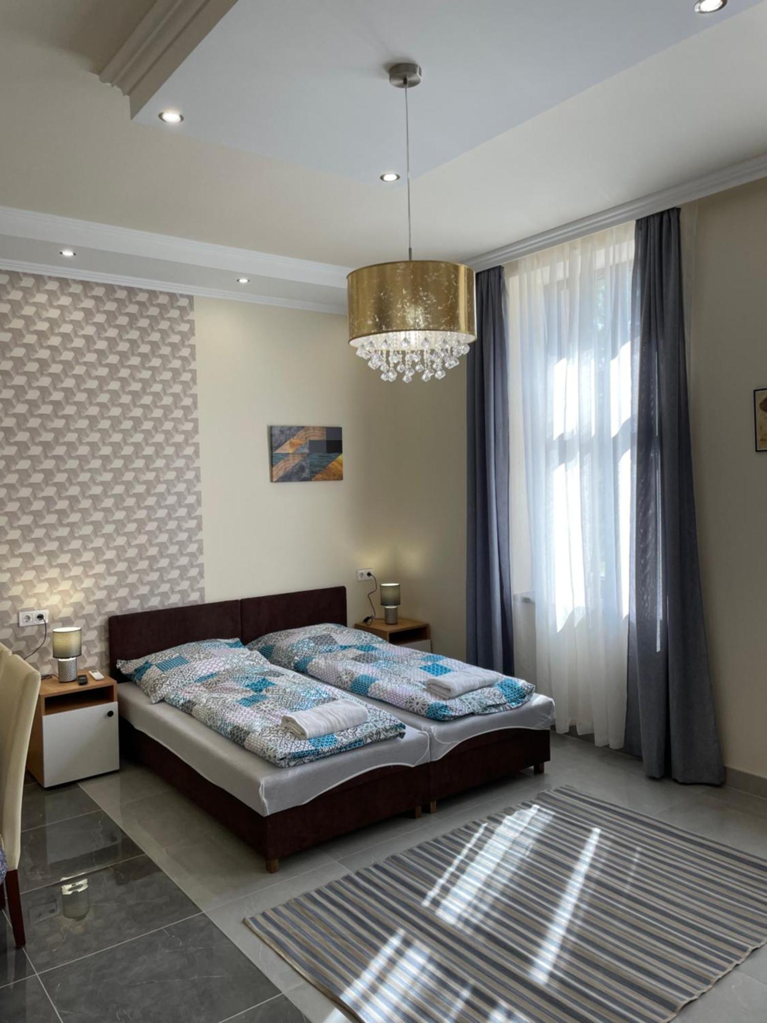 Kovacs Apartmanhaz Kiskunhalas Room photo